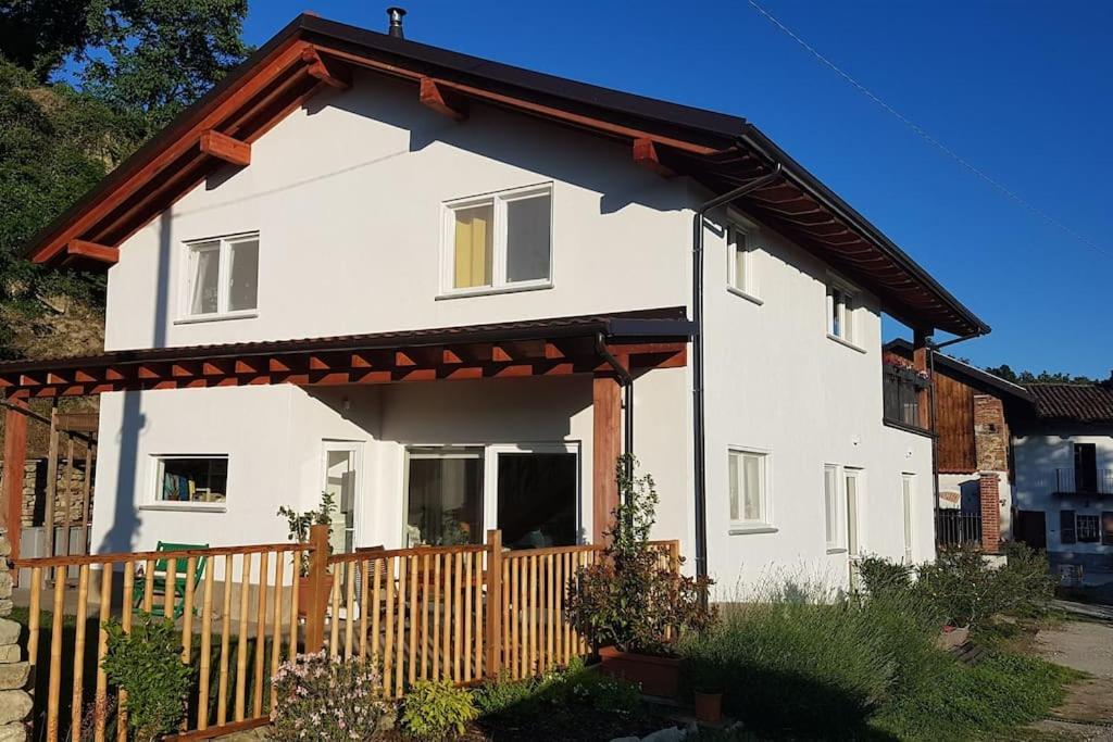Casa Vacanza Mattirolo - Castagneto Po Exterior foto